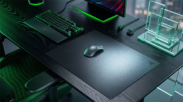Razer Atlas Pro Razer Atlas Pro