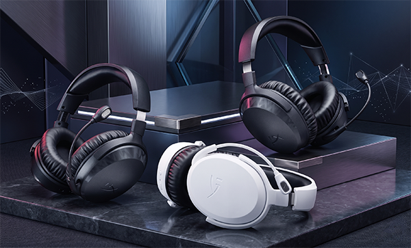HyperX Clutch Talon ve Cloud Stinger 3 HyperX Clutch Talon ve Cloud Stinger 3